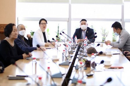 Агаарын бохирдлыг бууруулахад судлаачдын оролцоог чухалчилсан зөвлөлдөх уулзалт болж байна