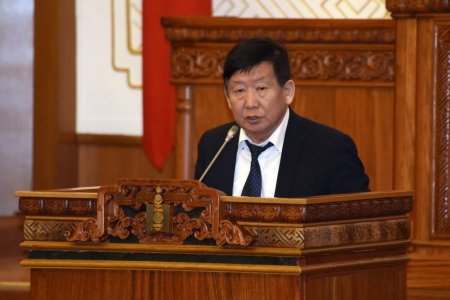 Монгол Улсын Үндсэн хуульд оруулах нэмэлт, өөрчлөлтийн төслийг өргөн барив