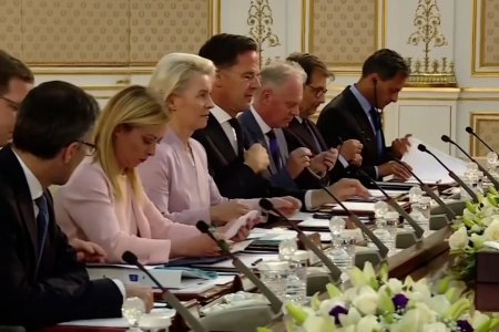 ЕХ Өмнөд Африкаас Европ тивийг зорих дүрвэгсдийн урсгалыг зогсооход нь Тунис улсад санхүүгийн дэмжлэг үзүүлнэ