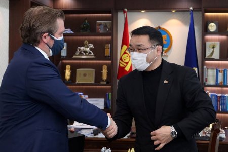 Хотын дарга Азийн сангийн төлөөлөгчидтэй уулзав