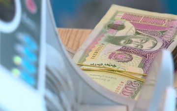 Улсын хэмжээнд сүүлийн 7 сарын хугацаанд өрхийн орлого 5.7 хувиар тасралтгүй буурчээ