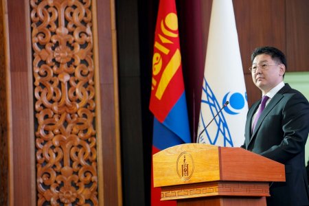 Монгол Улсын Ерөнхийлөгч У.Хүрэлсүх 