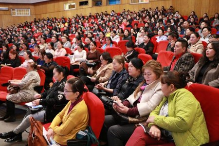 Сургууль, цэцэрлэгүүдэд хийсэн хяналт шалгалтын дүнг захирал, эрхлэгч, эмч нарт танилцуулав