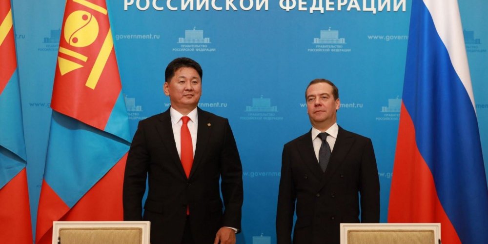 Д.Медведев: ОХУ-аас хамгийн их тэтгэлгийг олгож байгаа орнуудын нэг бол Монгол