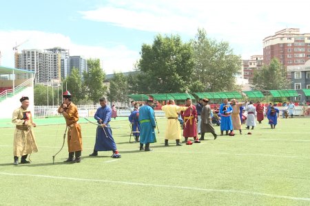 1992 оноос Урианхай сурын харвааг Үндэсний их баяр наадмын сурын харвааны төрөлд оруулжээ