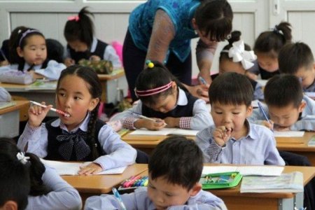 Орон нутгийн сургууль, цэцэрлэгүүд өнөөдрөөс эхлэн танхимаар хичээллэнэ