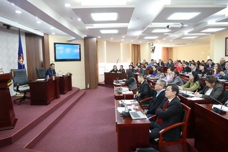 “Нийслэлийн Боловсрол-2020” дэд хөтөлбөрийн тэргүүлэх зорилтуудад хийсэн хөндлөнгийн үнэлгээг хэлэлцэв