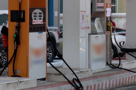 Иргэд сургууль, цэцэрлэгийн ойролцоох ШТС-ууд болон авто газ түгээх цэгүүдийг нүүлгэн шилжүүлэхийг шаардаж байна