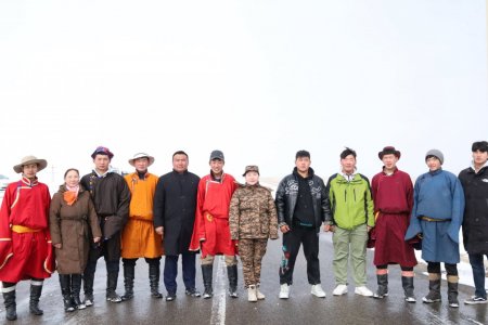 Залуучууд цэргийн албанд мордлоо! 