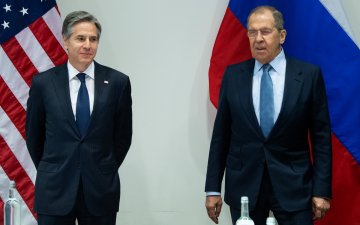 Украины дайн эхэлснээс хойш С.Лавров, Э.Блинкен нар анх удаа нүүр тулж уулзлаа