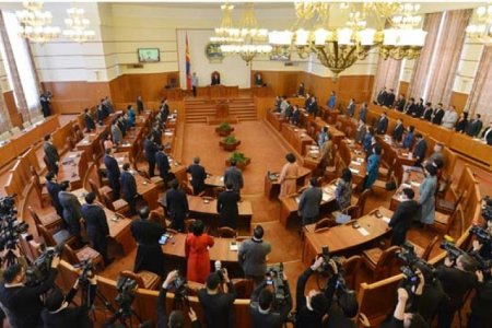 УИХ-ын чуулганы хуралдаантай 