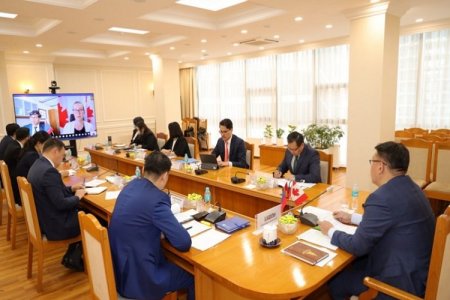 Монгол, Канадын Засгийн газар хоорондын хуралдаан болов