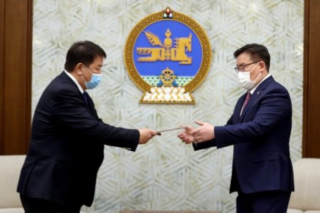 Монгол Улсын Ерөнхийлөгчийн сонгуулийн дүнг Улсын Их Хуралд өргөн барилаа