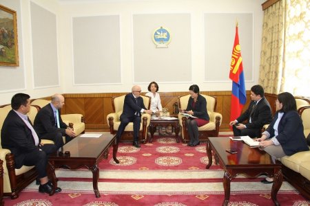 УДБЭТ-ын тайз, тоног төхөөрөмжийг шинэчлэх асуудлаар санал солилцлоо