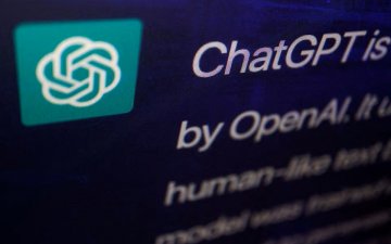 Italy curbs ChatGPT, starts probe over privacy concerns