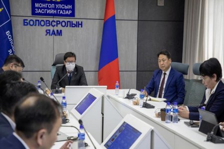 Боловсролын сайдын шуурхай хуралдаан өнөөдөр боллоо