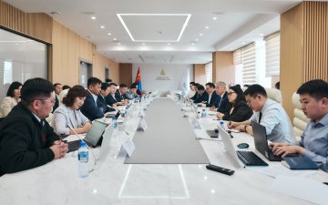 Уул уурхайн салбарын экспортлогч аж ахуйн нэгжүүдтэй уулзаж, тулгамдсан асуудлаар санал солилцов
