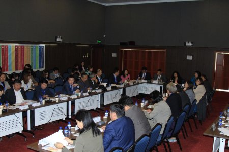 ЮНЕСКО МОНГОЛЫН МЭРГЭЖЛИЙН БОЛОВСРОЛД ДҮН ШИНЖИЛГЭЭ ХИЙЖ БАЙНА