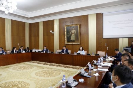 Цахим сургалтын эрх зүйн орчны тогтолцоог бий болгоход онцгойлон анхаарч ажиллана