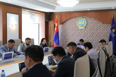 БОЛОВСРОЛЫН ҮНДЭСНИЙ ЗӨВЛӨЛ ХУРАЛДЛАА