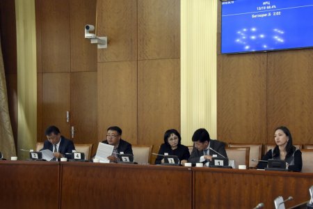 БОХХААБХ: Цаг агаарын гэнэтийн аюулаас хамгаалах бодлогын талаар Б.Батзориг сайд мэдээлэл хийлээ