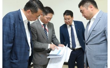 МОНГОЛ ЯПОНЫ ЭМНЭЛЭГ ДЭРГЭДЭЭ 200 ХҮҮХДИЙН ЦЭЦЭРЛЭГ БАЙГУУЛНА