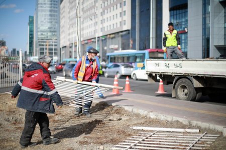 88 байршилд 6917 метр хашаа, хайс буулгалаа