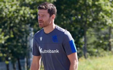 Чави Алонсо Боруссия Мюнхенгладбах клубийн дасгалжуулагчаар томилогдоно