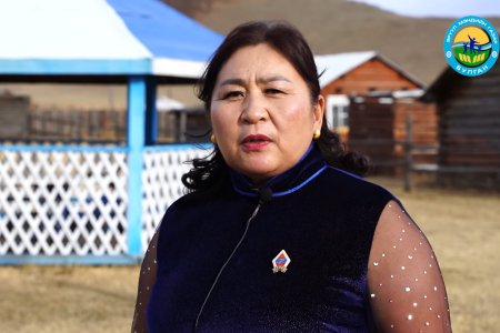 Олон Улсын Эх баригчдын өдрийг тохиолдуулан алтан гарт эх баригч нартаа баярын мэндийг дэвшүүлье!…