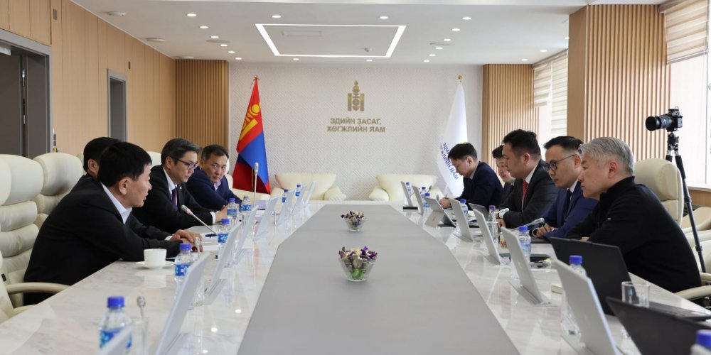 ТӨМӨР ЗАМЫН САЛБАРЫН БҮТЭЭН БАЙГУУЛАЛТЫГ ДЭМЖИН АЖИЛЛАХАА ИЛЭРХИЙЛЭВ