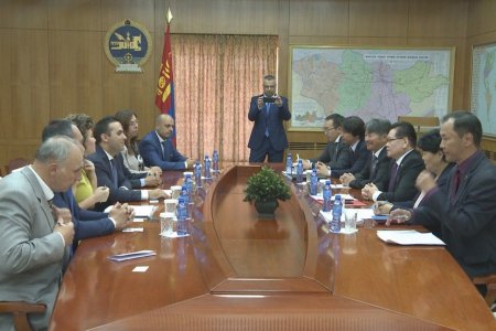 Шадар сайд Ө.Энхтүвшин Болгарын Эдийн засгийн сайдыг хүлээн авч уулзав