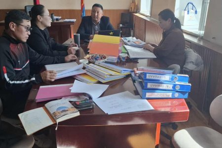 ТӨРИЙН БАЙГУУЛЛАГЫН АРХИВ, АЛБАН ХЭРЭГ ХӨТЛӨЛТИЙН 2025 ОНЫ УЛСЫН ҮЗЛЭГИЙН ХҮРЭЭНД УРЬДЧИЛСАН ҮЗЛЭГИЙГ ЗОХИОН БАЙГУУЛЖ БАЙНА.