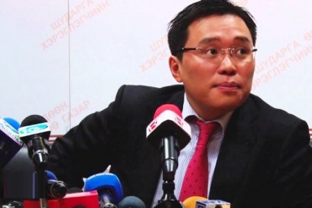   О.Магнайд 100 сая бол зүгээр л  хоолны мөнгө