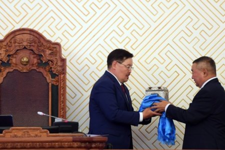 УИХ-ын даргаар Г.Занданшатарыг улираан сонголоо