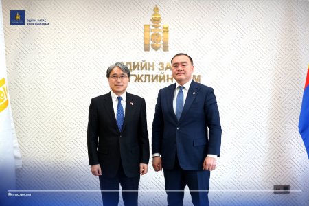 МОНГОЛ УЛСЫН ТЭРГҮҮН ШАДАР САЙД, ЭДИЙН ЗАСАГ, ХӨГЖЛИЙН САЙД Л.ГАНТӨМӨР ЯПОН УЛСААС МОНГОЛ УЛСАД СУУГАА ОНЦ БӨГӨӨД БҮРЭН ЭРХТ ЭЛЧИН САЙД МАСАРҮ ИГАВАХАРАГ ХҮЛЭЭН АВЧ УУЛЗЛАА