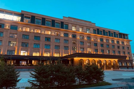 Улаанбаатар зочид буудал