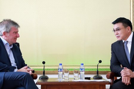 Эрүүл мэндийн салбарт хамтын ажиллагаагаа өргөжүүлэхээр санал солилцлоо