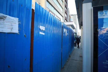 Орц гарцыг хааж, зөвшөөрөлгүй барьсан хашааг албадан буулгалаа