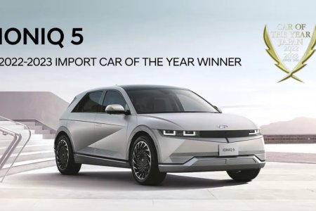 IONIQ 5 beats strong competitors in the final round at Japan Car of the Year