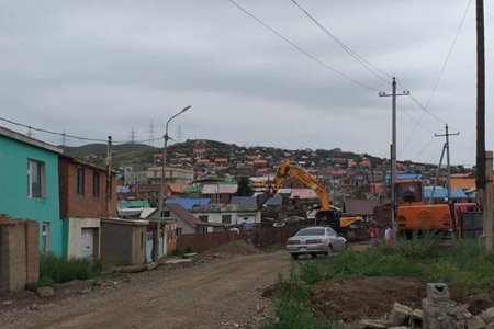 Бүтээн байгуулалтын ажлын газар чөлөөлөлт хийгдэж байна