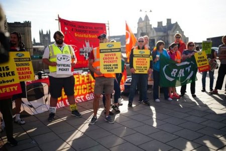 Их Британийн төмөр замын салбарын ажилтнууд сүүлийн 30 жилд байгаагүй томоохон ажил хаялт зарлажээ