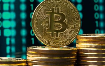 Биткойны ханш өнгөрсөн оны оргил өсөлтөөсөө хойш тал хувиар унажээ