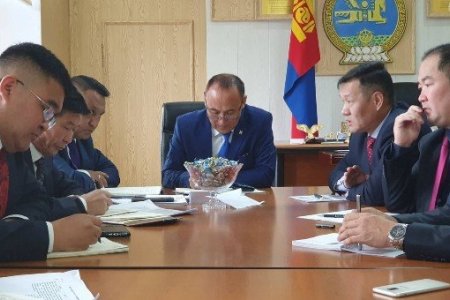 Гадаадад туршлага судлах нэрийдлээр 22 сая төгрөг зарцуулжээ