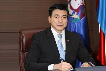 Татвар төлөгчдийн өдөрт зориулж нийслэлийн Засаг дарга С.Амарсайхан Мэндчилгээ дэвшүүллээ