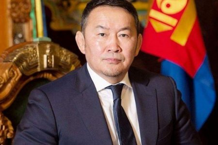 Ерөнхийлөгч Х.Баттулга Дэлхийн эдийн засгийн чуулганд оролцохоор эх орноосоо мордлоо