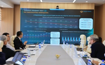 Эдийн засаг, хөгжлийн сайд Ж.Энхбаяр “Эрдэнэт” үйлдвэрийн удирдлагатай уулзлаа