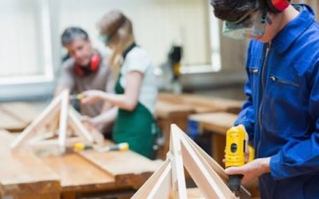 МСҮТ-ийн суралцагчдад  олгодог тэтгэлгийг хуримтлалын хэлбэрт шилжүүлж,  төгсөхөд нь олгодог болно