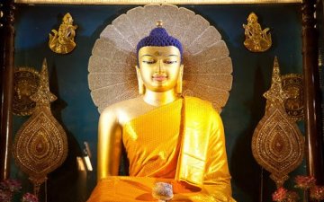 Өнөөдөр бурхан багшийн их дүйчин өдөр тохиож байна