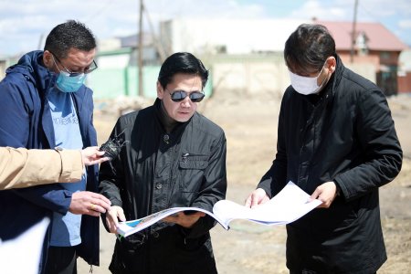 Гэр хорооллын дахин төлөвлөлтийн барилга угсралтын ажлын явцтай танилцлаа