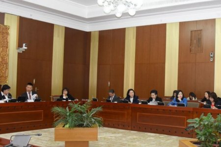 Хуулийн төслийн эцсийн хэлэлцүүлгийг хийв